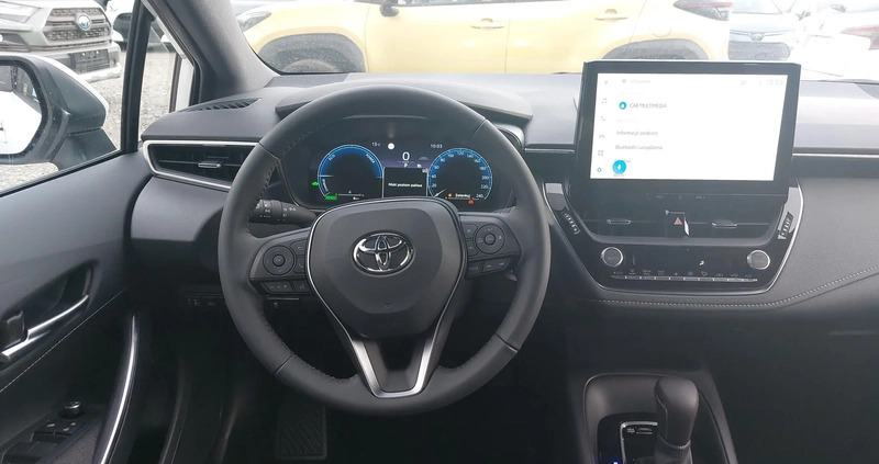 Toyota Corolla cena 128900 przebieg: 4, rok produkcji 2023 z Brusy małe 191